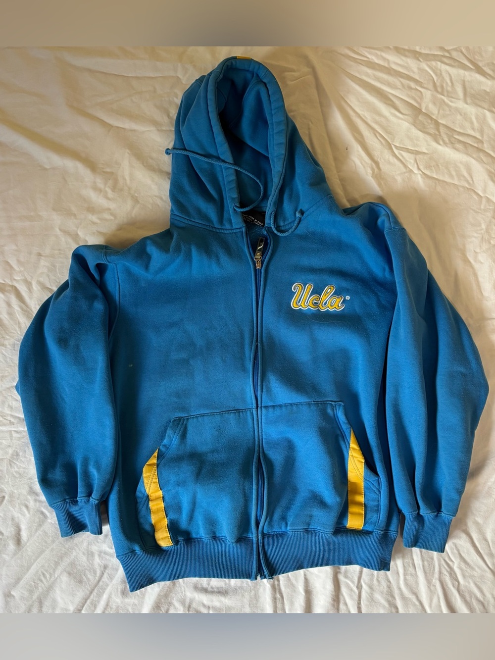 Vintage 90’s UCLA zip up hoodie Large blue